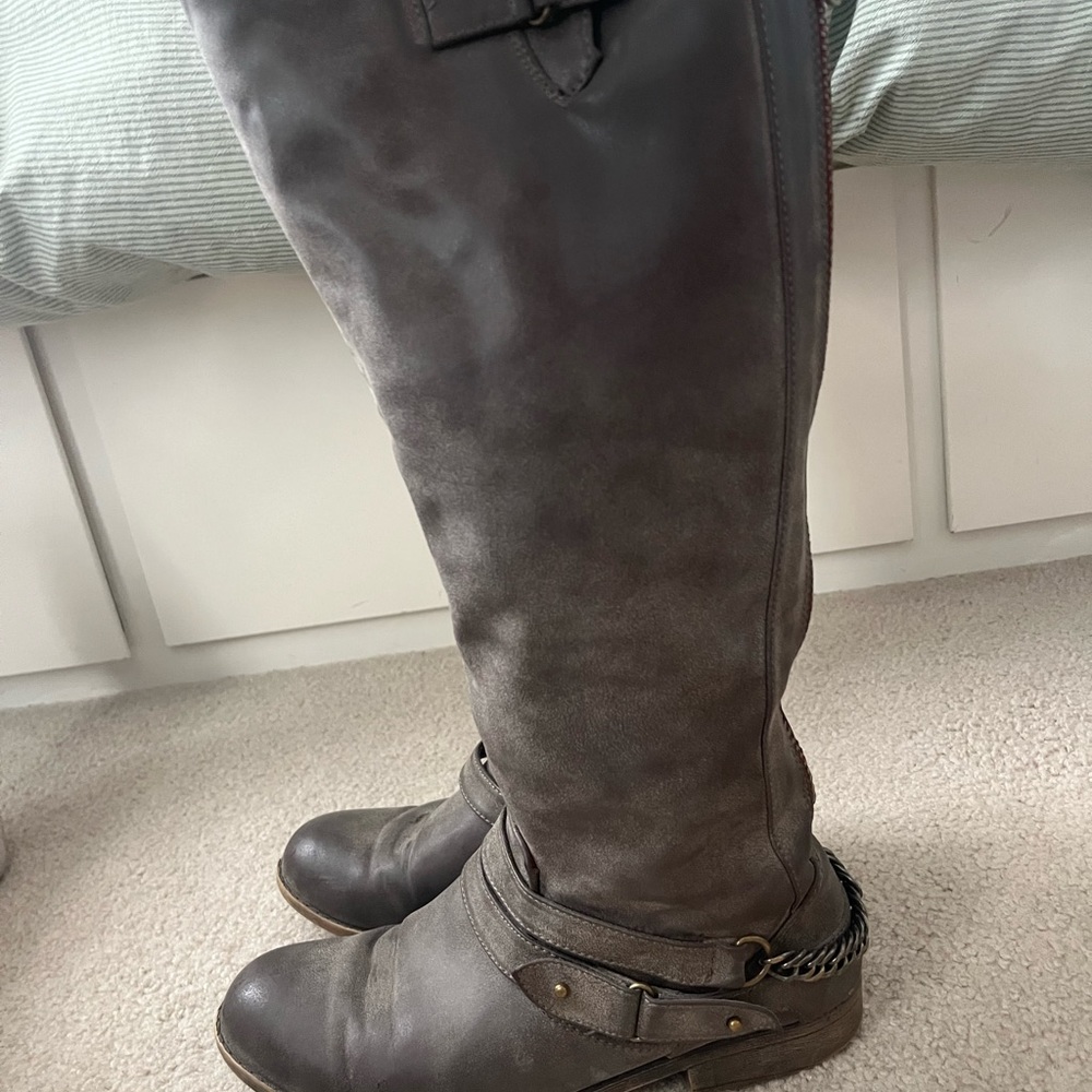 Riding Boots. Size 8.5.